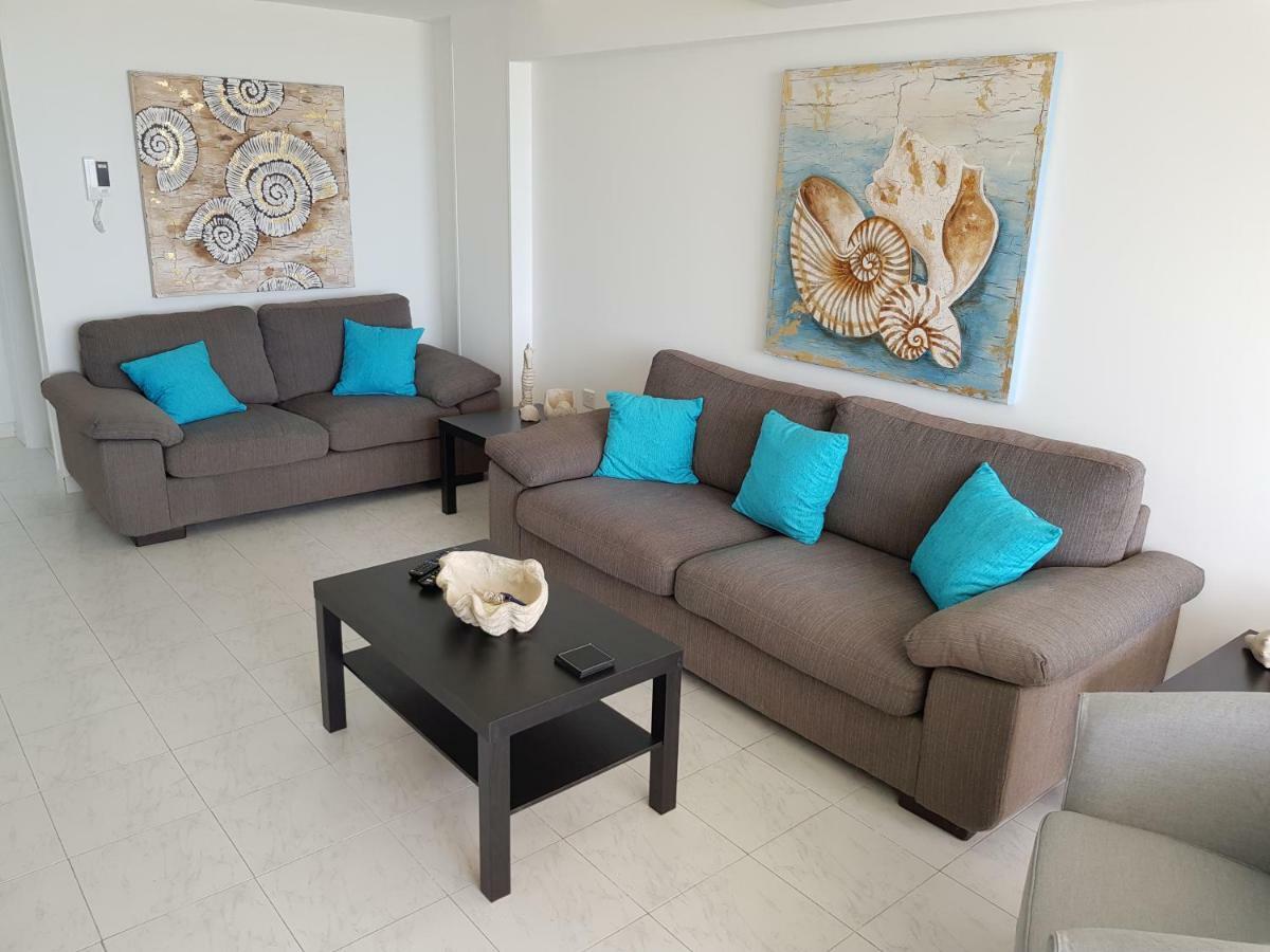 Haig'S Dream Flat On The Beach لارنكا المظهر الخارجي الصورة